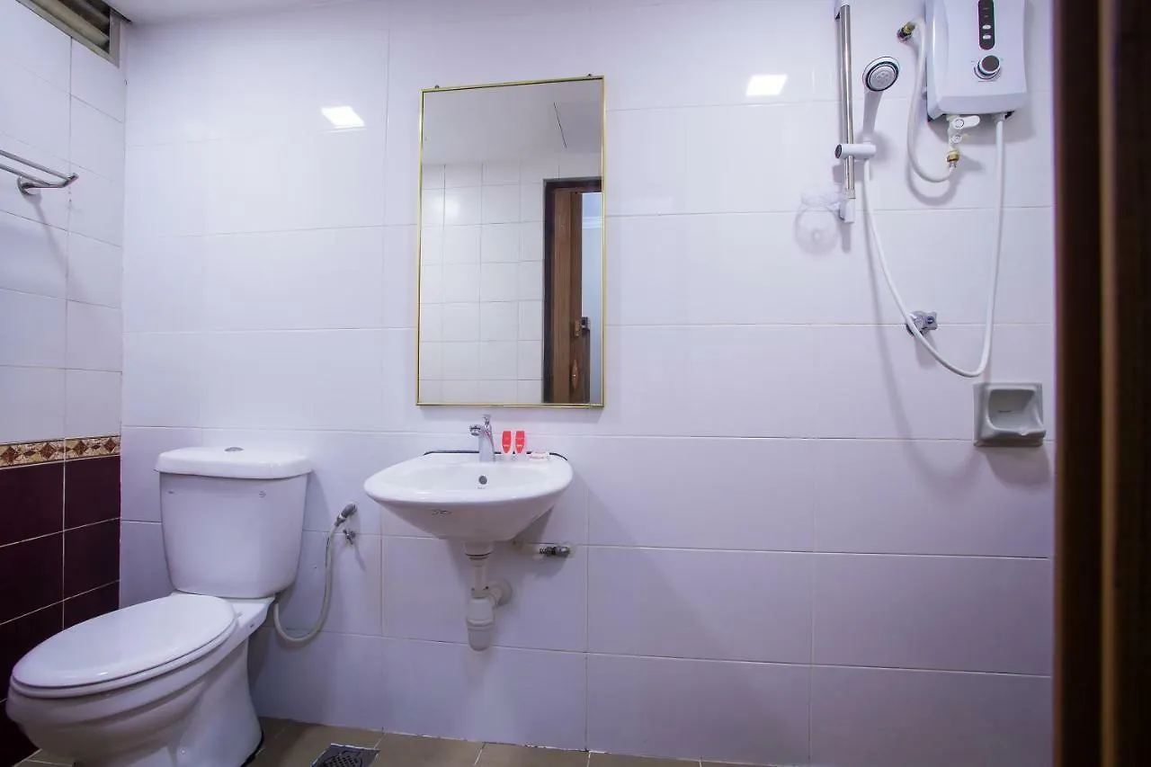Oyo 43929 Adak Hotel Kuala Lumpur